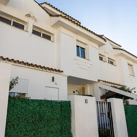 Serenity Luxury Private Near Puerto Banus Feriehus