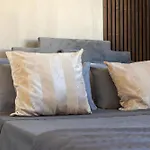 Serenity Luxury Private Near Puerto Banus Будинок відпочинку Марбелья