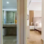 Serenity Luxury Private Near Puerto Banus Дом отдыха *