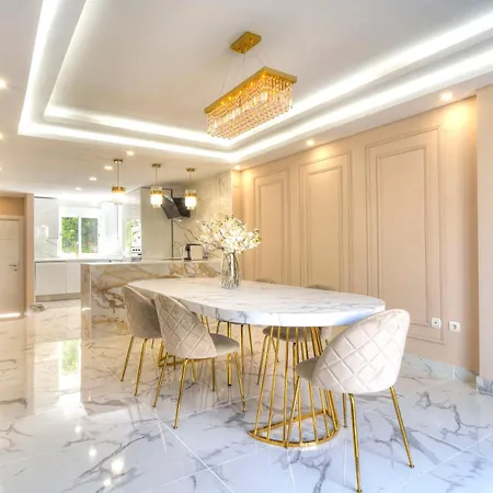 Serenity Luxury , Puerto Banus * מארבלה