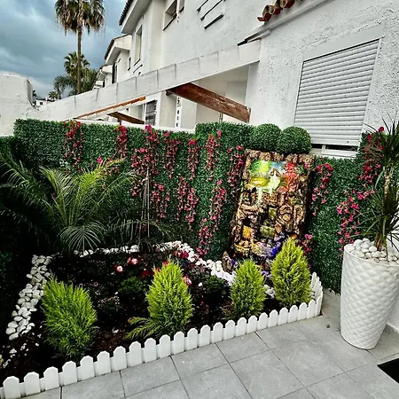 Serenity Luxury , Puerto Banus מארבלה