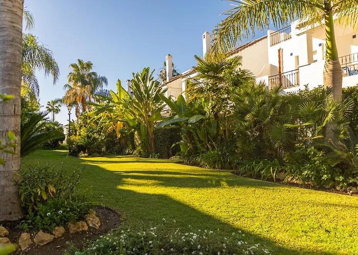 펜션 Serenity Luxury Private Near Puerto Banus 마르베야