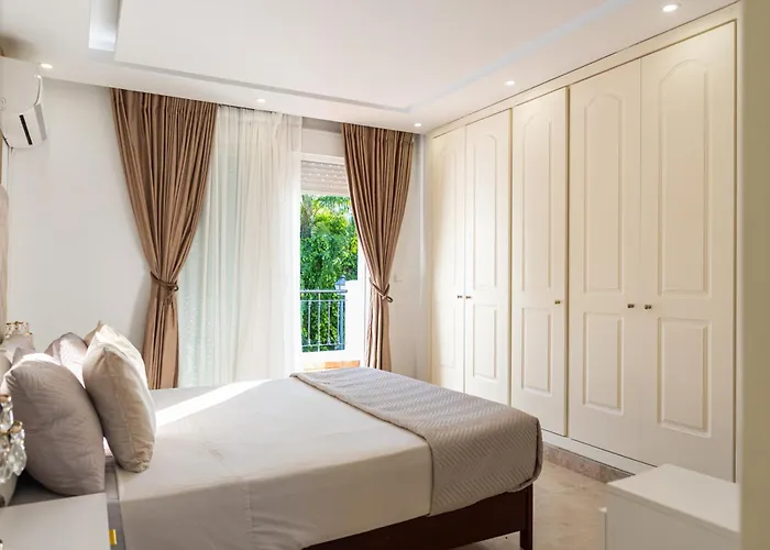 Serenity Luxury Private Near Puerto Banus Marbellac