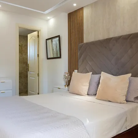 Serenity Luxury Private Near Puerto Banus Casa vacanze Marbella